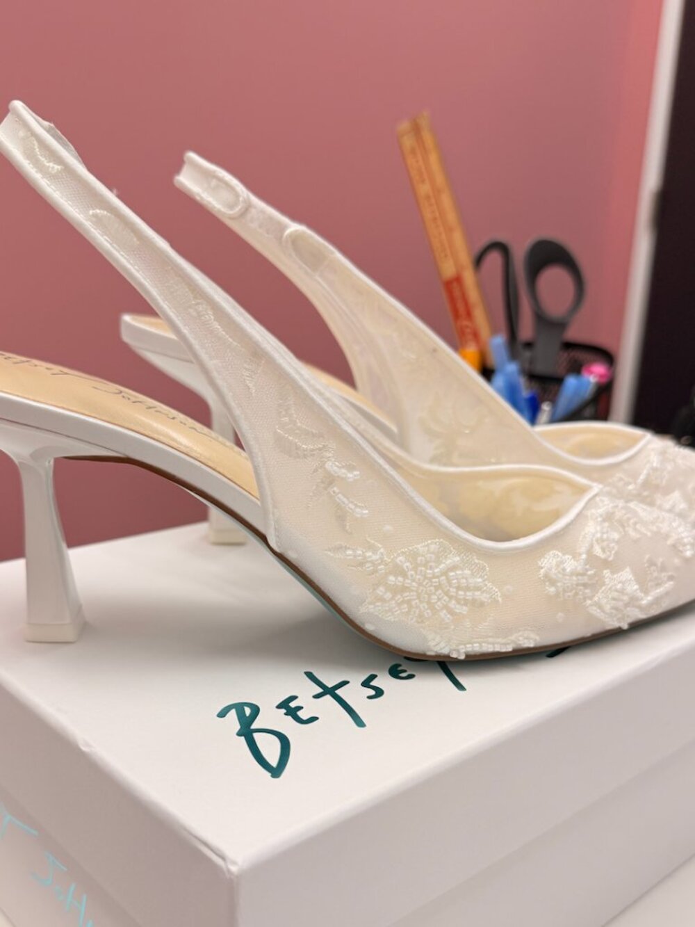 SIZE 10 - NEVER WORN - BETSEY JOHNSON WEDDING HEELS - Picture 3 of 3